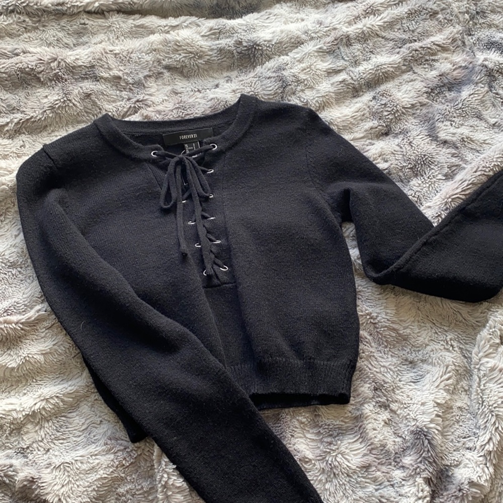 Forever 21 Knit Tie up Shirt